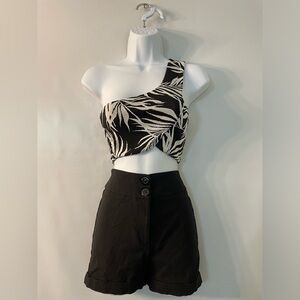 NWT Zara Black and White Top
